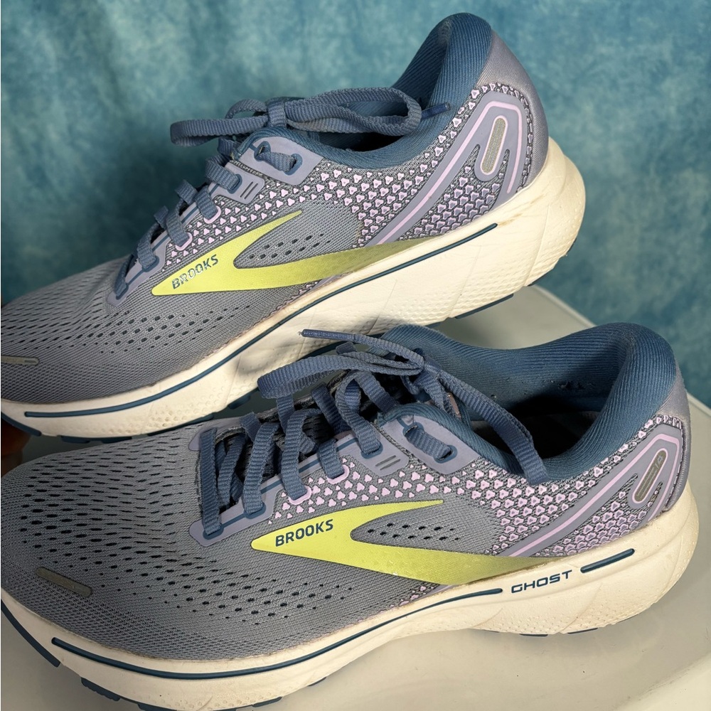 Brooks Ghost Women’s Sneakers - Blue and Lavender - US 9.5